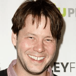Image 0: Ike Barinholtz