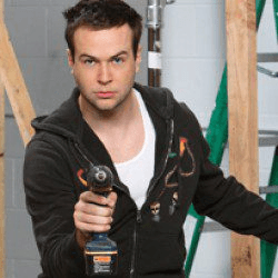 Image 2: Taran Killam