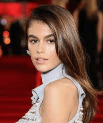 Image 3: Kaia Gerber