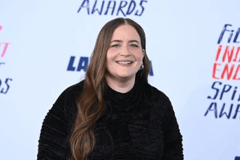 Image 1: Aidy Bryant