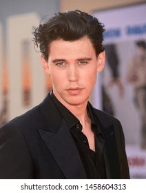 Image 2: Austin Butler