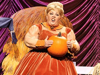 Image 3: Melissa McCarthy