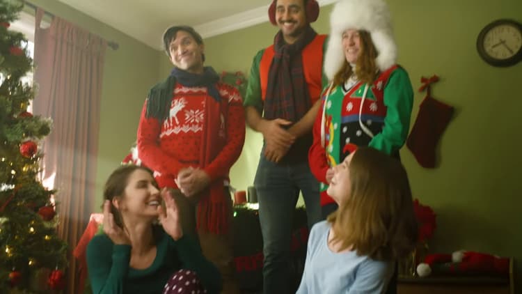 Honest Family Holiday When You're An Adult